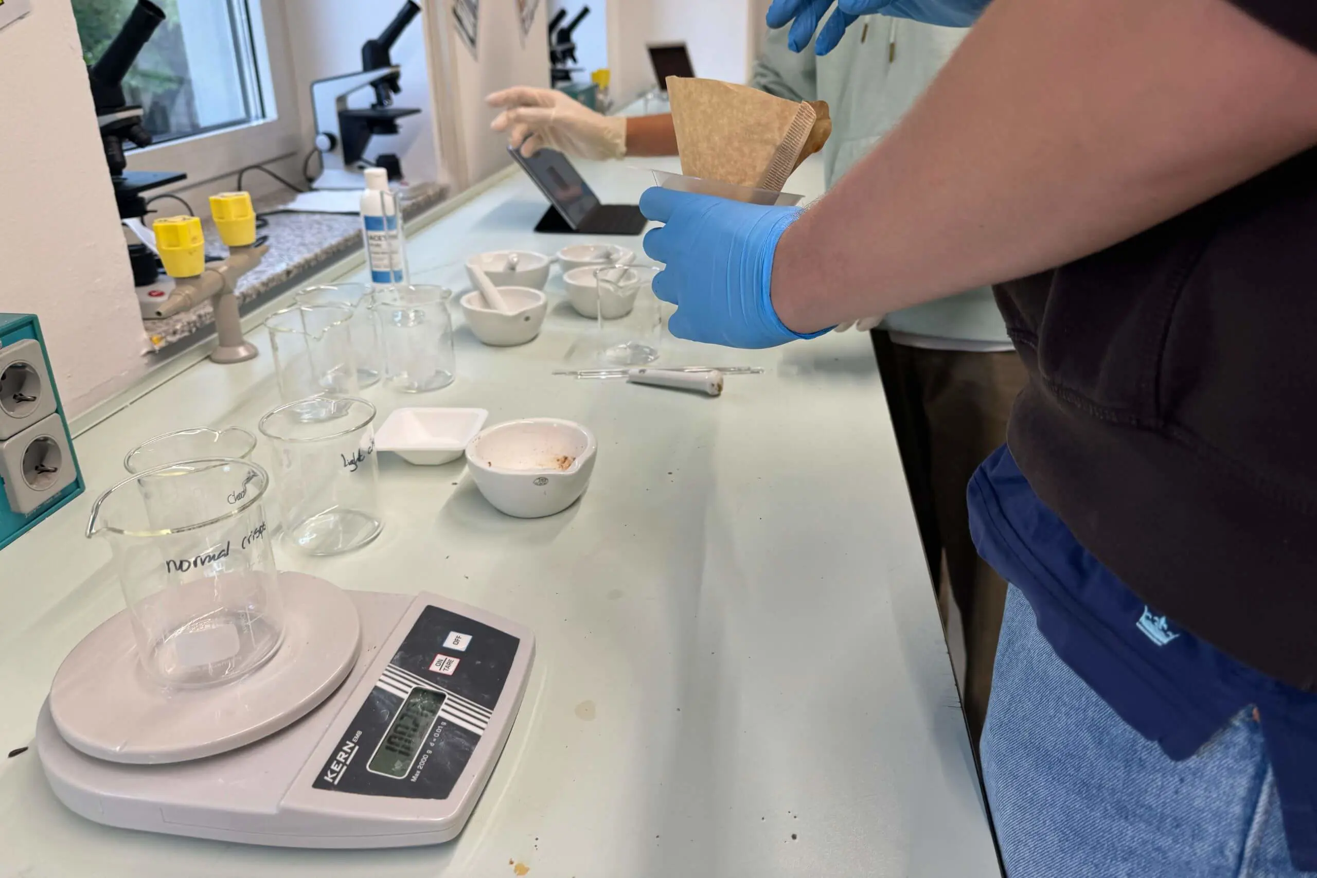 ISD students conducting an experiment in a science lesson.