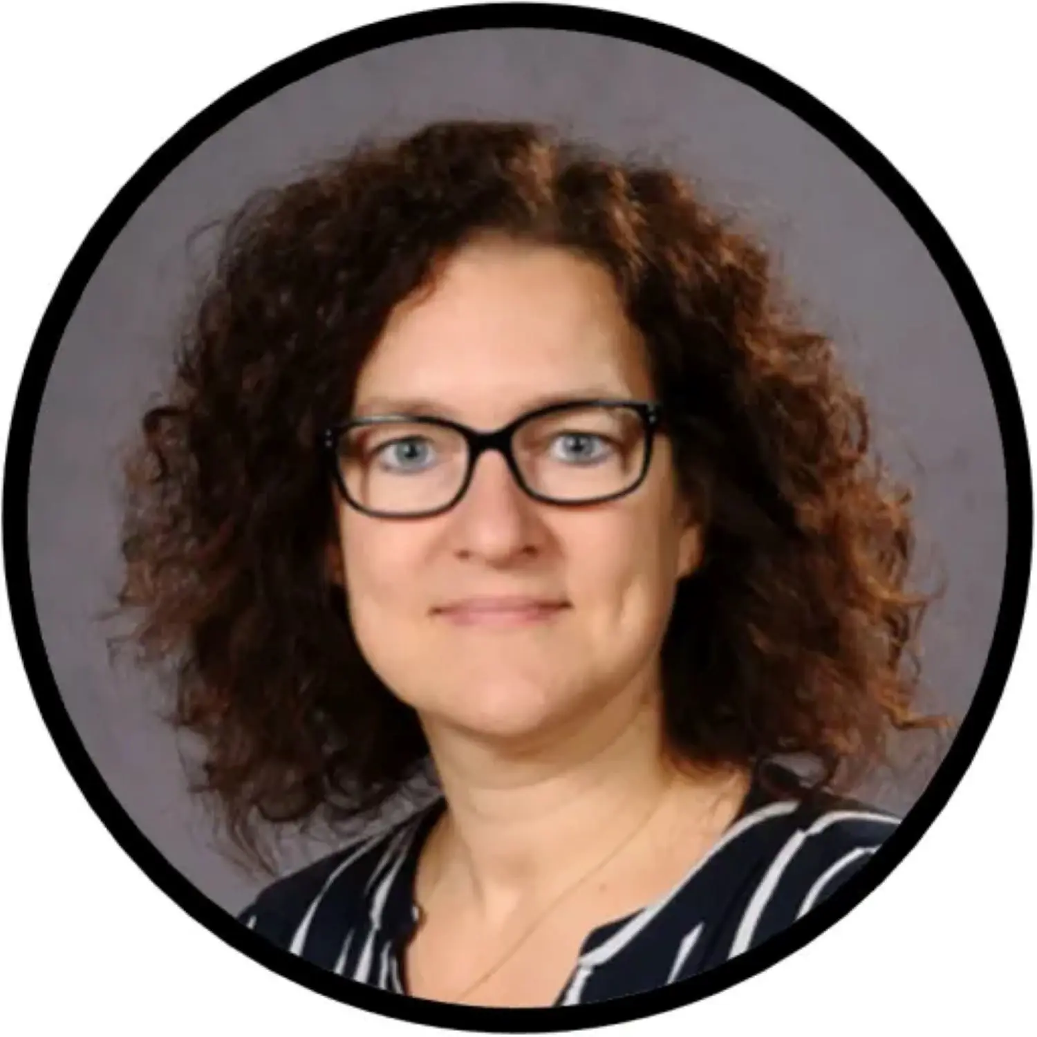 Ms Sibylle Harth
